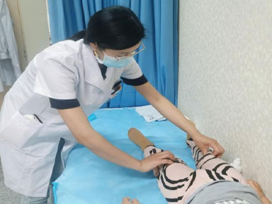 春天到,孩子长高有妙招! ——捏一捏、贴一贴、泡一泡,为宝宝身高“推”一把!