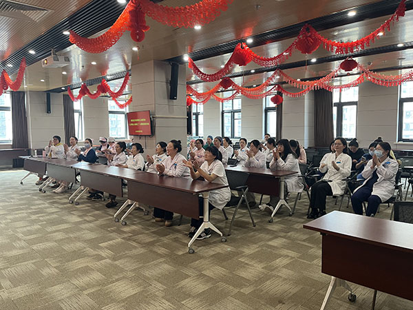 心灵驿站暖心启航 从“心”出发赋能父母 ——朝阳区妇幼保健院工会委员会开展心理健康减压讲座